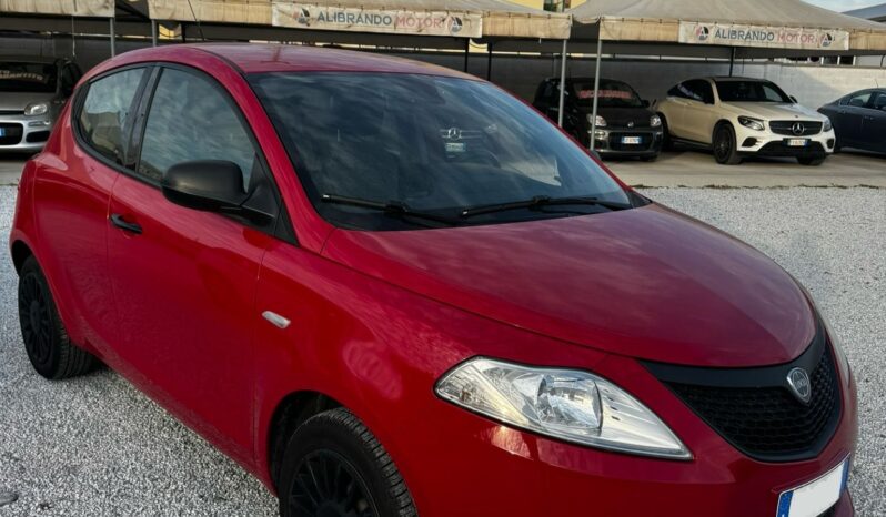 
								Lancia Ypsilon 1.2 ELEFANTINO full									