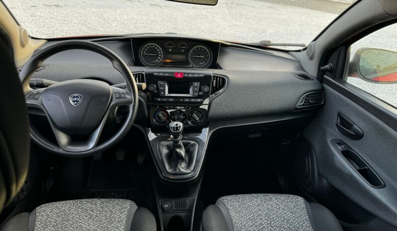 
								Lancia Ypsilon 1.2 ELEFANTINO full									